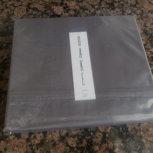 New - OAKE "QUEEN Flat Sheet" - 500 Thread count - SOLID METAL